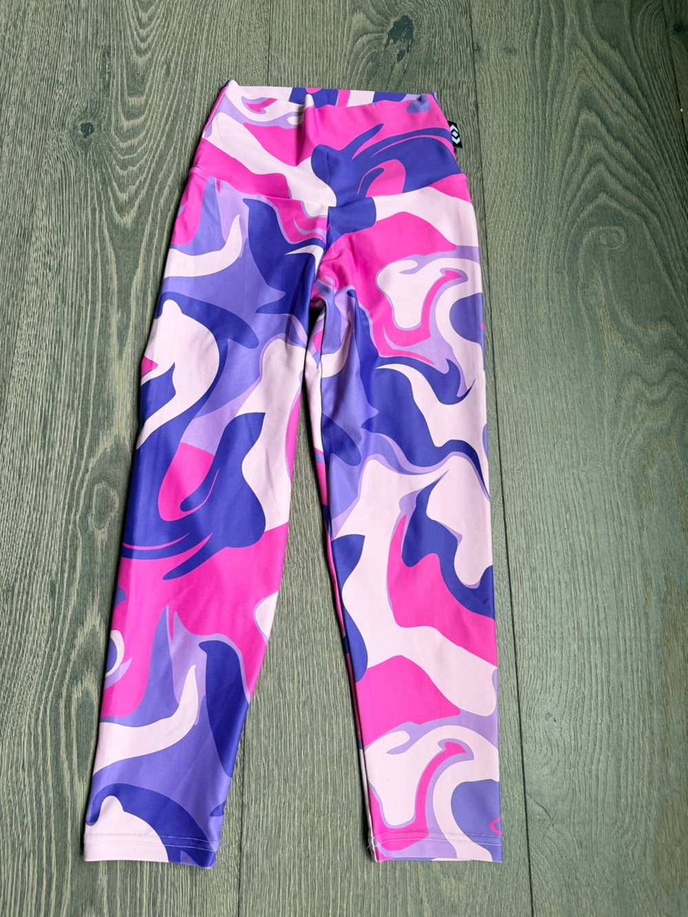Exotica Candy Swirl Performance High Waisted Capri Crop Leggings Size XS
